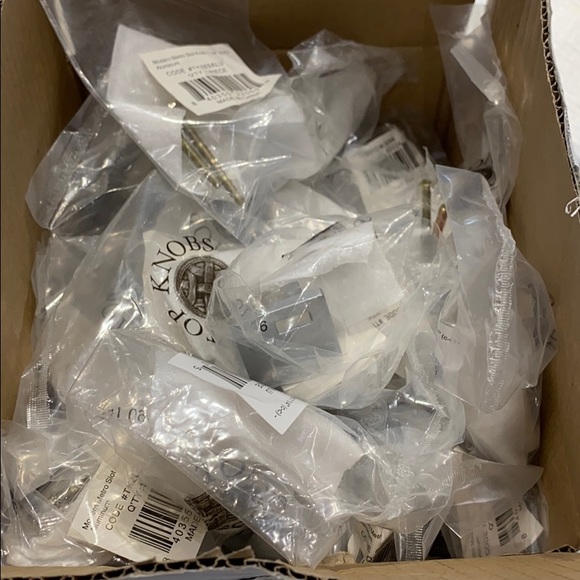 Drawer knobs - Picture 2 of 2